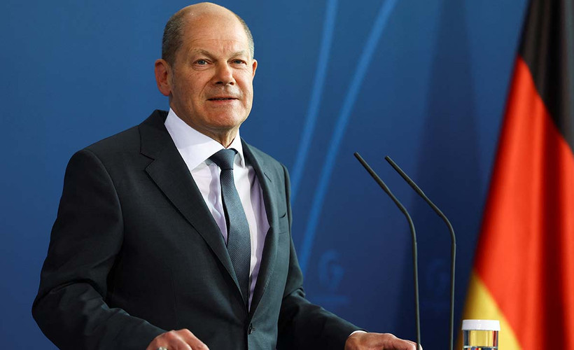 Olaf Scholz'dan AfD'nin göçmenleri sınırdışı etme planına tepki: 'Demokratlar, fanatiklere karşı bir arada durmalı'
