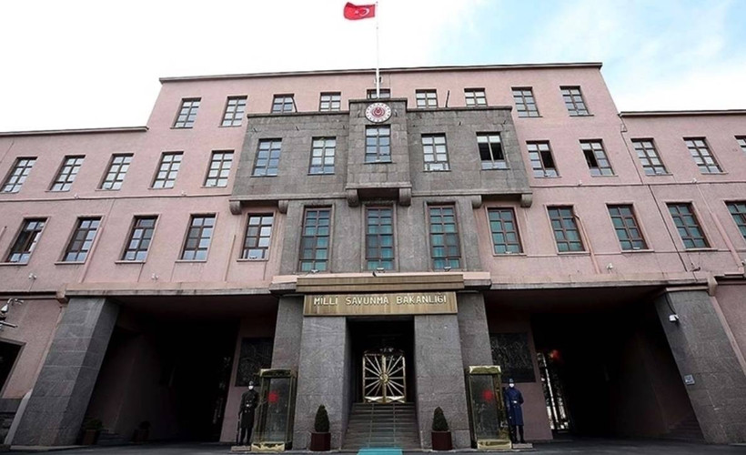 Tuzla Piyade Okulu'ndaki tartışmaya soruşturma ve görevden uzaklaştırma