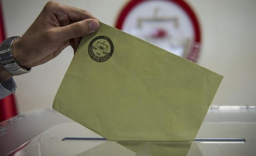 YSK'den sandık kurulu başkanlarına uyarı mesajları