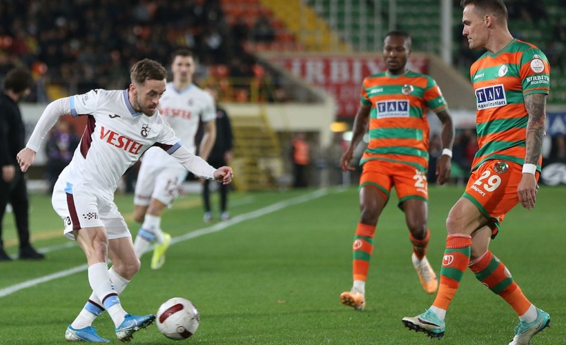 Trabzonspor Alanyaspor'a 3-1 yenildi