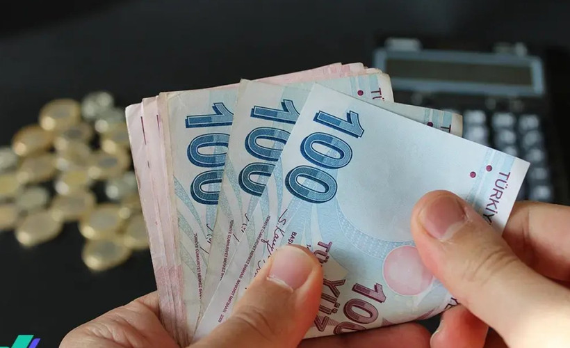 Resmi Gazete'de yayımlandı: Emeklinin bayram ikramiyesi 3 bin lirada kaldı
