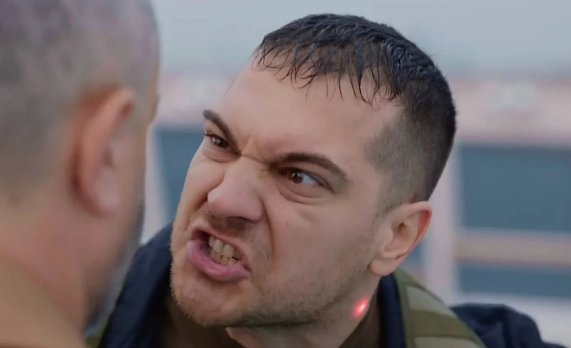 NOW TV'de yeni başlamıştı... Gaddar dizisinin yeni bölümünde karışıklık var