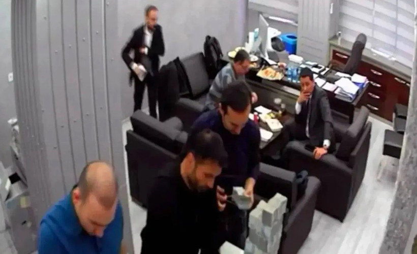 'Para sayma' soruşturmasında iki kişinin ifadelerine ulaşıldı: Paraları Keleş getirdi