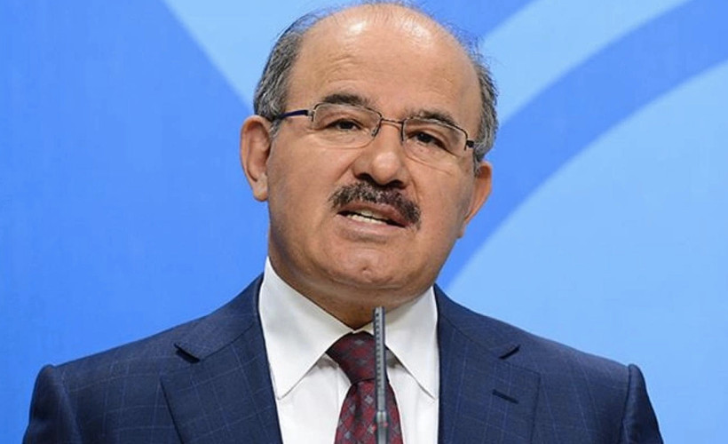 Eski AKP'li bakan Çelik'ten 'Van' açıklaması: Siyasetin yargı eliyle dizayn edilmesi tarihe gömülmelidir