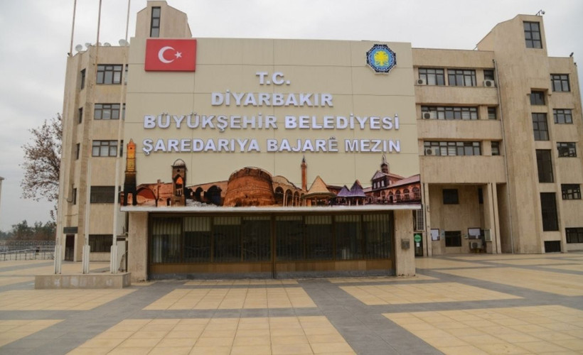 Kayyım, Diyarbakır'da mazbata saatine toplantı koydu: 'Alacağınız hiçbir kararı tanımıyoruz'