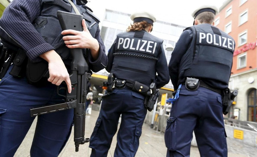 Almanya’da Ezidi kızları köleleştiren iki IŞİD’li tutuklandı