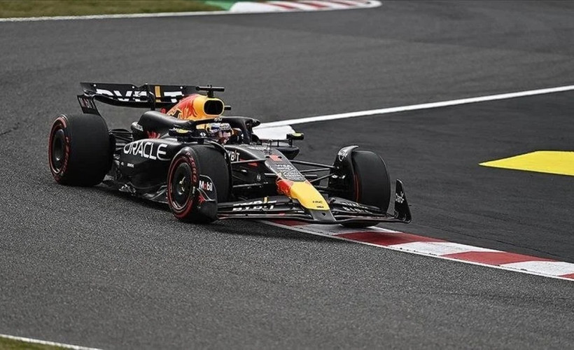 F1 Çin Grand Prix'sinin sprint yarışında Max Verstappen birinci oldu