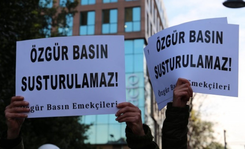 Gazetecilerden, meslektaşlarının gözaltına alınmasına tepki: 'Gözaltılar bizleri yazmaktan alıkoyamaz'