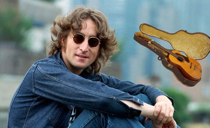 50 yıl sonra bulunmuştu: John Lennon'ın kayıp gitarı açık artırmaya çıkıyor