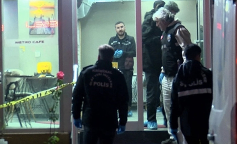 Bağcılar'da kafeye silahlı saldırı: Üç yaralı