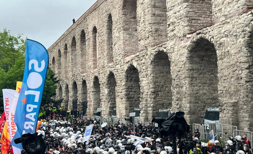 SOL Parti'den 'yürümeme' kararına tepki: 'Binlerce emekçiye sırtını dönüp alanı terk edenler...'