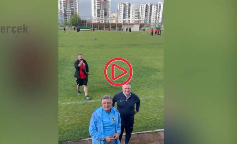 Yılmaz Vural, son antrenmanda Amedspor taraftarlarıyla buluştu: 'Xocam neşeniz yerinizdedir ha'