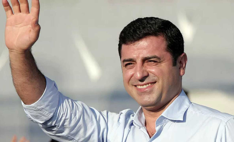 Selahattin Demirtaş'a 'hedef gösterme' davasında beraat
