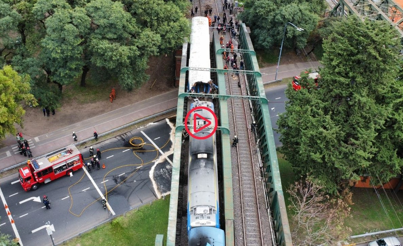 Arjantin'de tren kazası: İki tren çarpıştı, en az 60 yaralı var