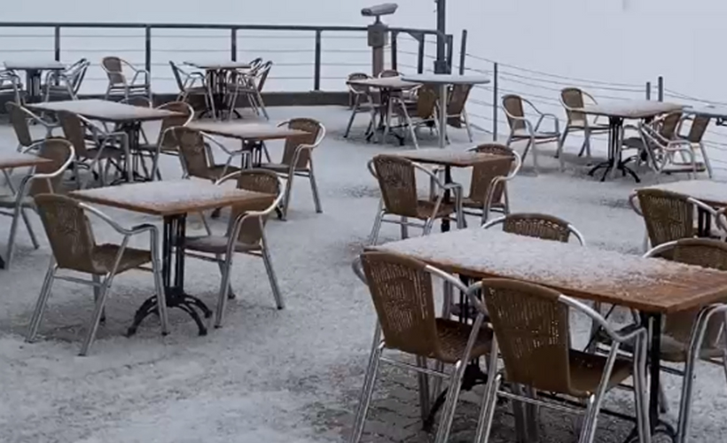 Antalya'da mayıs ayında kar yağdı