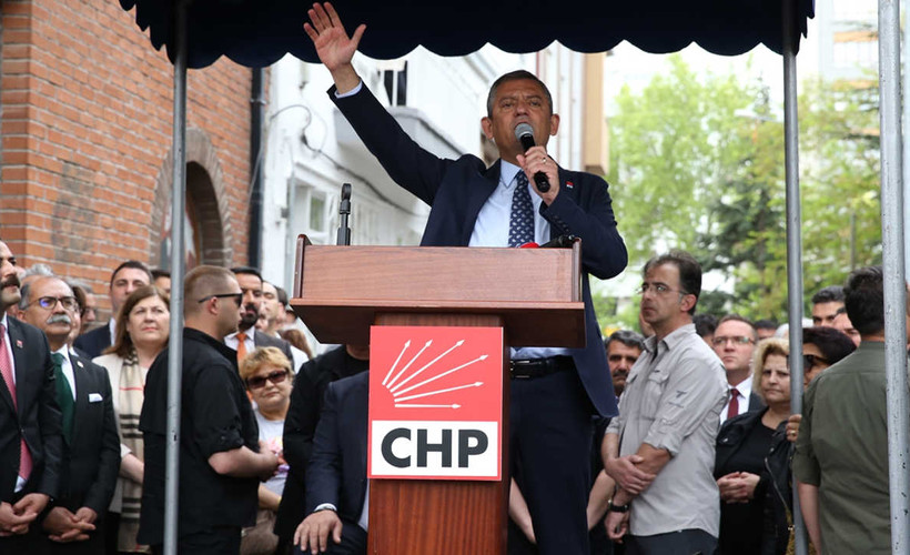 Özgür Özel: Staj ve çıraklık sigortası mağdurlarının yanlarında duracağız