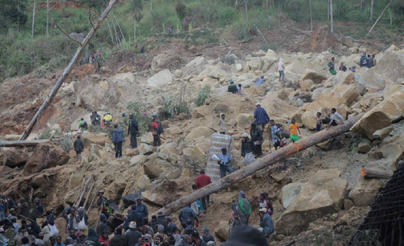 Papua Yeni Gine hükümeti: Toprak kaymasının altında kalanların sayısı 2 binden fazla