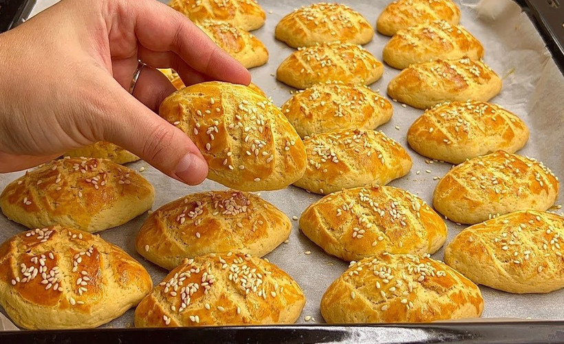 Mayasız poğaça nasıl yapılır? Poğaça çabuk ufalanıyor ve bayatlıyorsa böyle pişirin