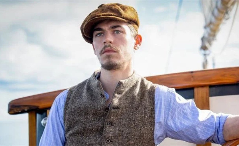 'Genç Sherlock Holmes' geliyor: Guy Ritchie yönetmen koltuğunda