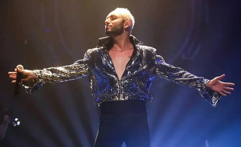 Mabel Matiz'den Kürtçe performans