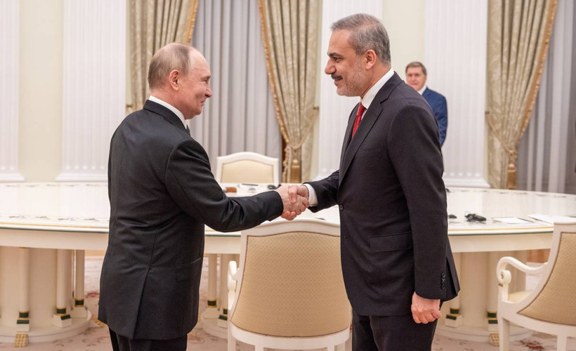 Fidan ile görüşen Putin: Erdoğan ile 3-4 Temmuz'da Astana'da güncel konuları ele alma fırsatımız olacak