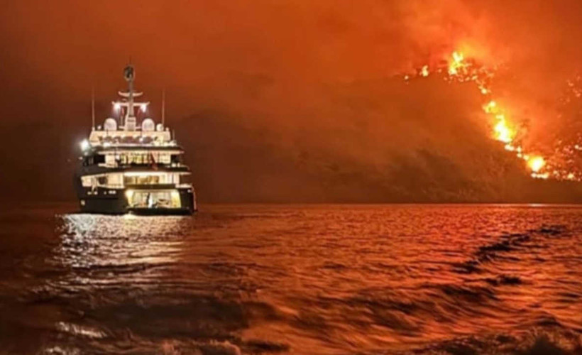 Yunanistan'da yattan atılan havai fişek çam ormanını yaktı: 13 kişi gözaltında