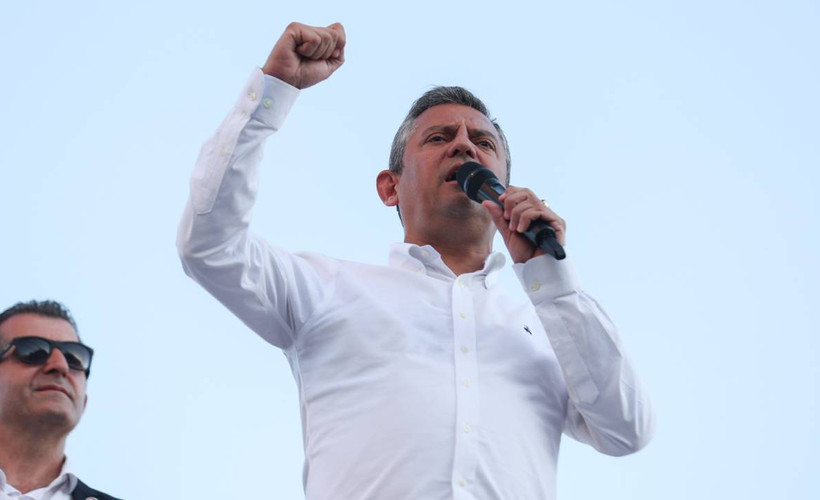 Özgür Özel: Kaçmazlarsa eğer 2,5 yılda erken seçimi yaparız