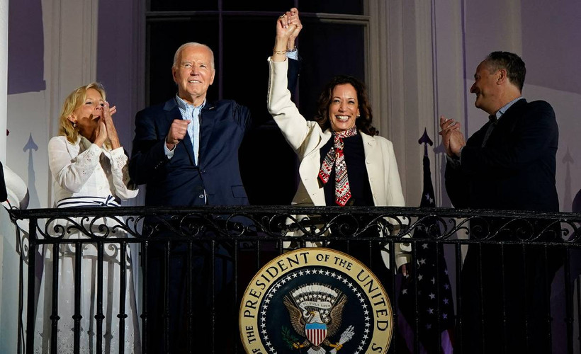 Biden: ABD'nin ilk siyah kadın başkan yardımcısı olmaktan gurur duyuyorum