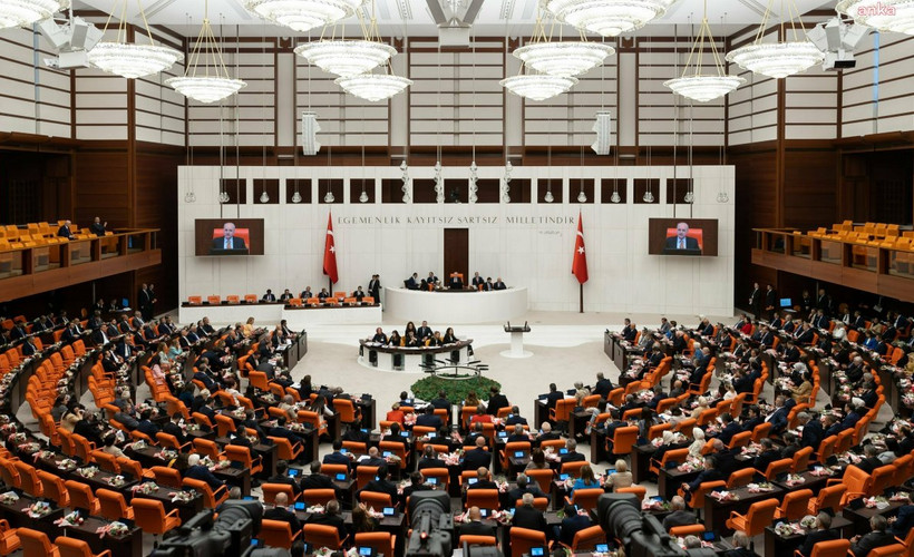 Öğretmenlik mesleği kanunu Meclis'ten geçti