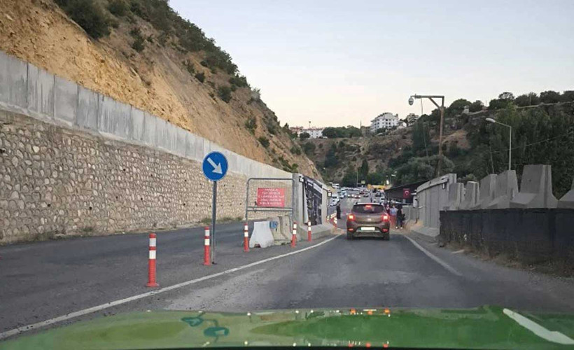 Dersim'de GBT eziyeti: Eve, işe ya da restorana gitmek için her gün kimlik kontrolünden geçiyorlar