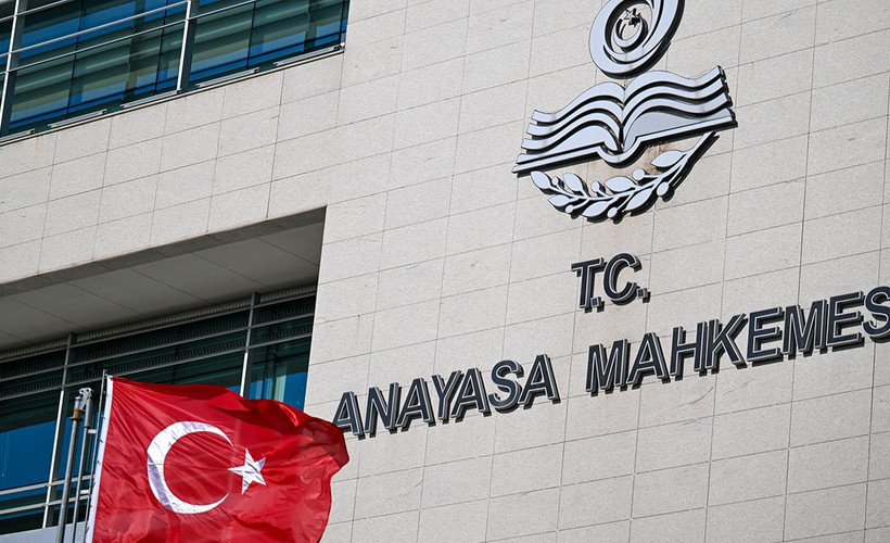 AYM İletişim Başkanlığı'nın iki yetkisini iptal etti, sitesine ulaşılamıyor