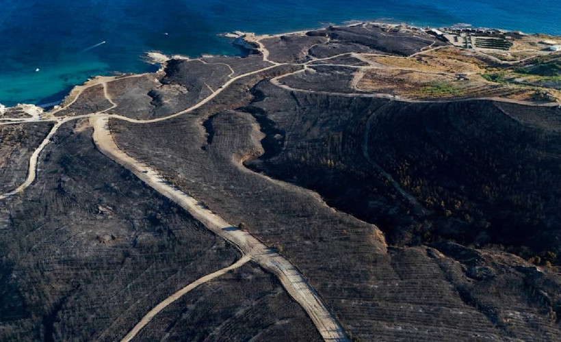 Çeşme'deki yangına ilişkin iki kişi tutuklandı