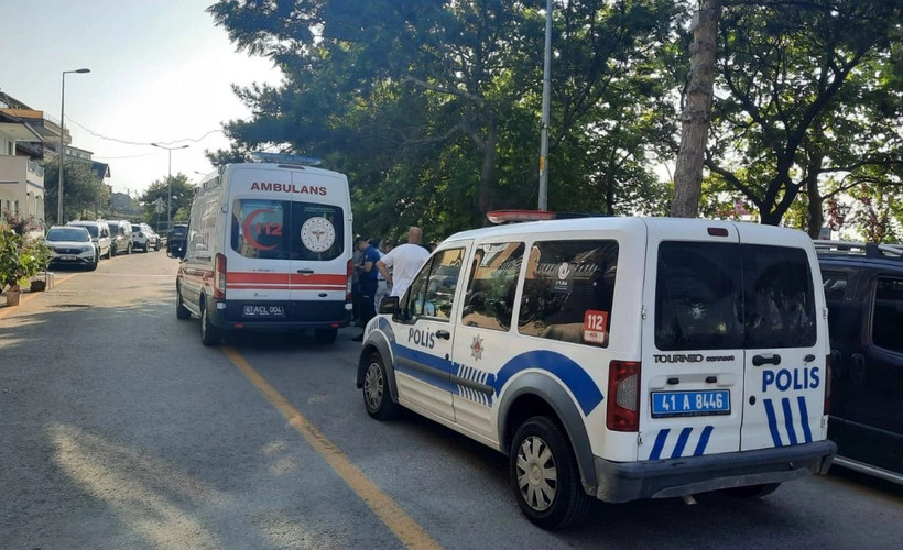 Kocaeli'de boğulma tehlikesi geçiren yaşlı adam hastanede öldü