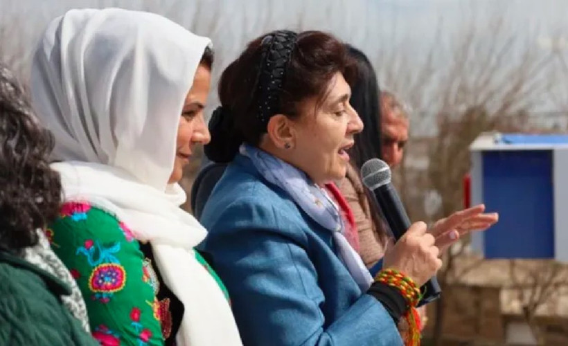 Leyla Zana'dan halay tutuklamalarına tepki: Kürtlerin sınırlarını zorlamayın