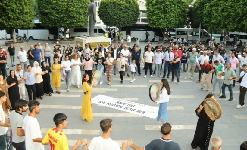 Kürt kültürüne saldırı halaylarla protesto edildi