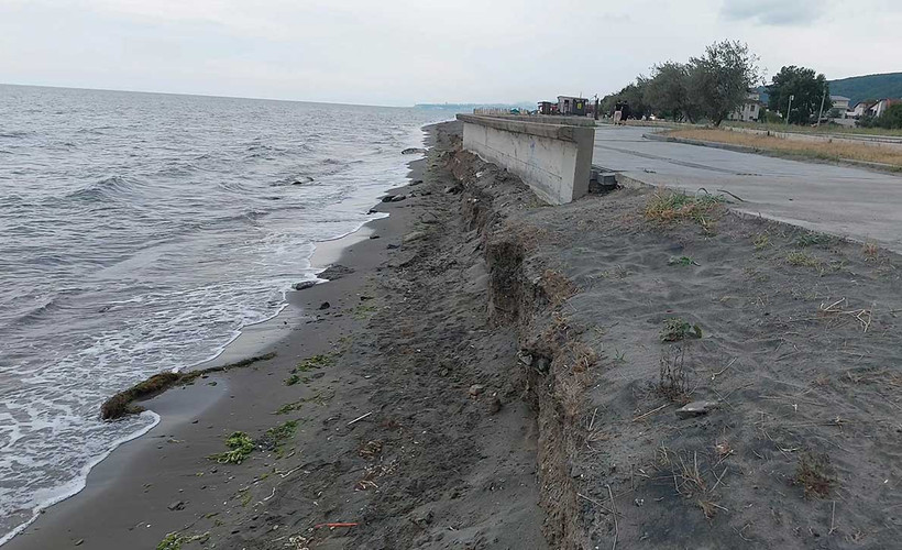 Doç. Dr. Aylar: Kıyı erozyonu nedeniyle plajları kaybetme riski ile karşı karşıyayız