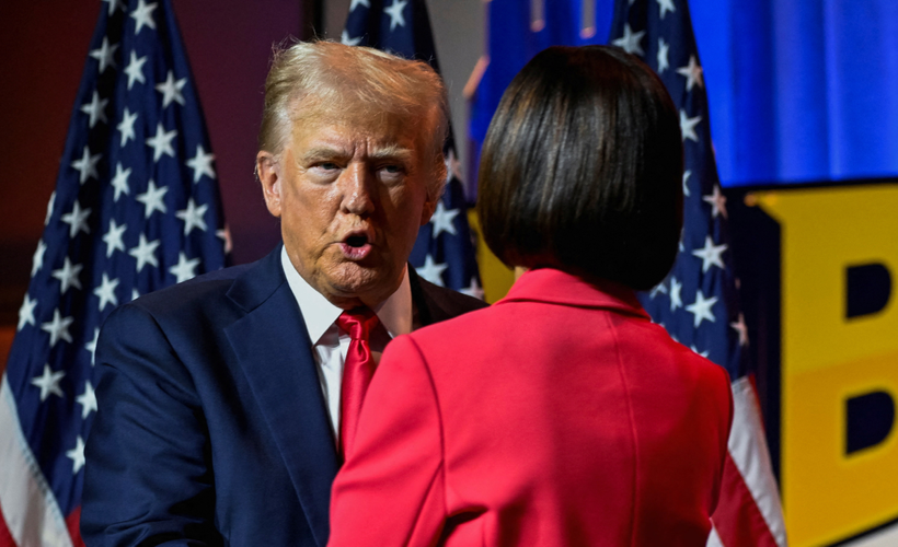 Harris'ten kendisine 'tesadüfen siyah' diyen Trump'a tepki: 'Aynı eski bölücülük'