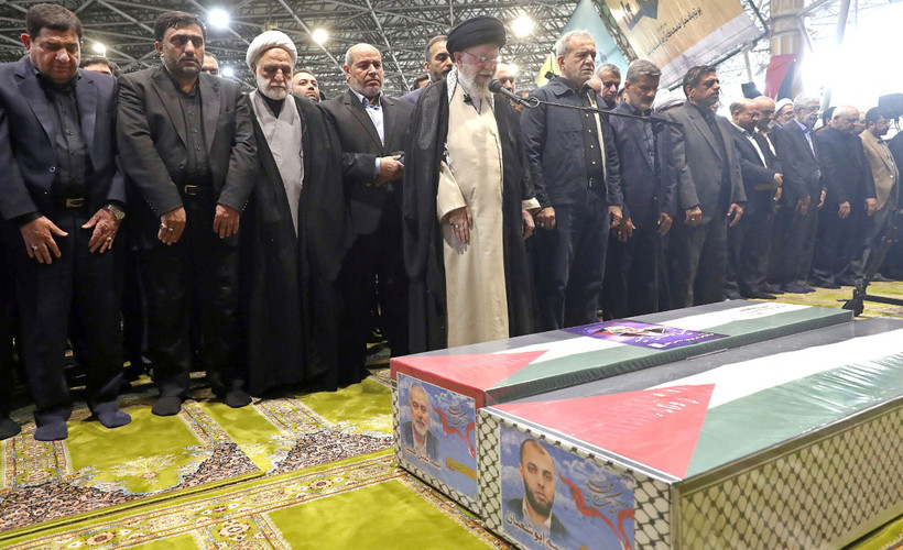 Haniye için Tahran'da cenaze töreni: Namazı Hamaney kıldırdı