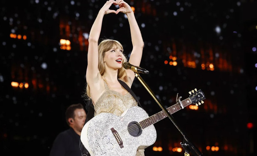 Taylor Swift, Southport saldırısında öldürülen çocukların ailelerine ulaştı