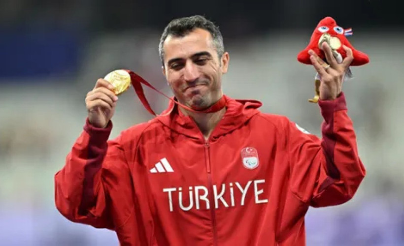 Serkan Yıldırım'ın altın madalyası geri alındı