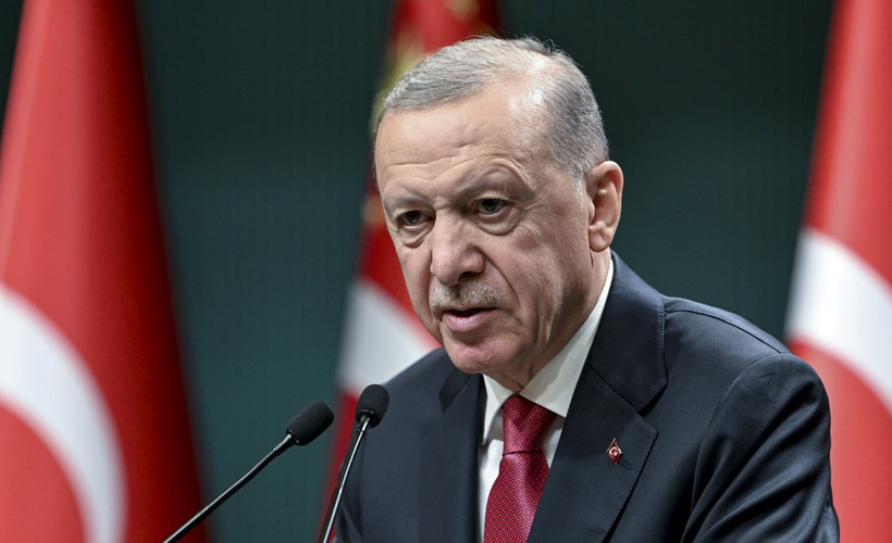 Financial Times : Erdoğan yatırım çekmek için Wall Street devleriyle görüşecek