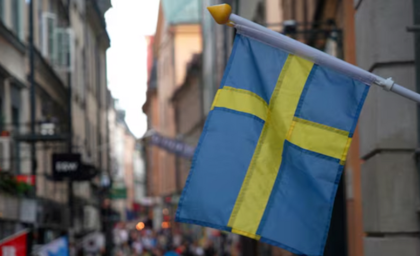 İsveç geri dönen göçmenlere 30 bin euro ödemeyi planlıyor