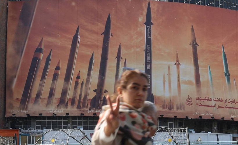 ABD'den 'İran'ın İsrail'e misillemesinin eli kulağında' uyarısı: '12 dakika içinde ulaşan balistik füzeler atması bekleniyor'