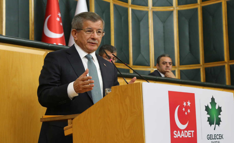 Davutoğlu: Bahçeli söylemlerinin içini doldurmalı