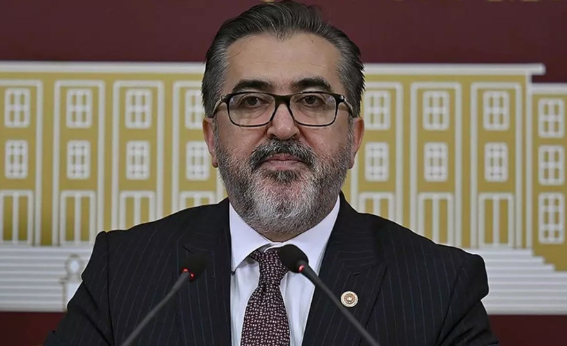 AKP'den 'kredi kartına vergi' açıklaması: Millet yanlışımıza 'dur' der