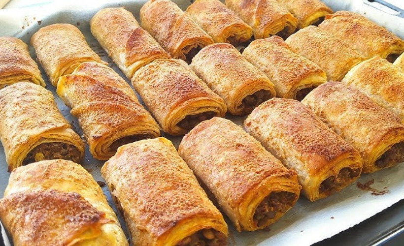 Börekçilerin börek yaparken kullandığı 4 tüyo! Börek daha lezzetli oluyor