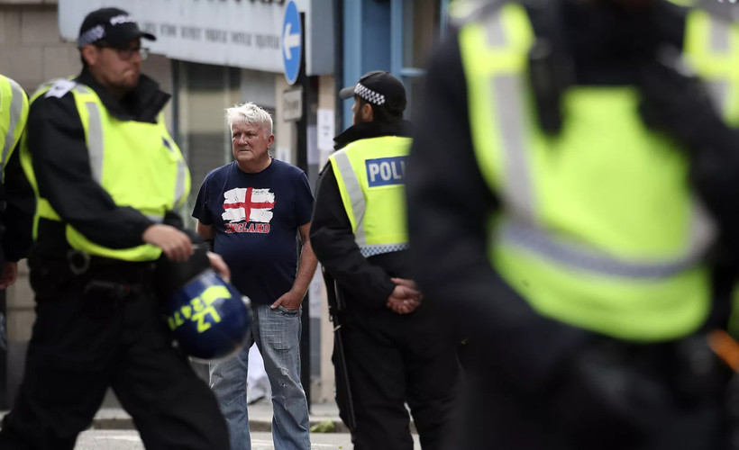 Ofcom: Southport protestolarında sosyal medya şiddeti körükledi