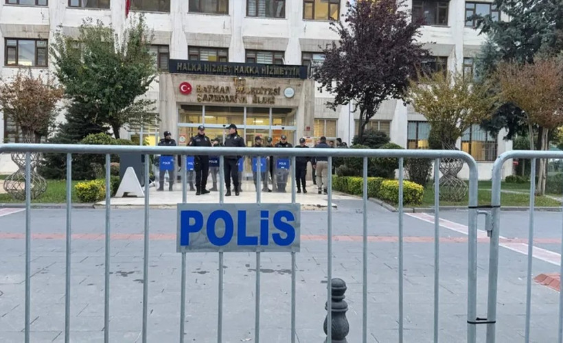 Sezgin Tanrıkulu, Mehmet Şimşek ve Cevdet Yılmaz'ı istifaya çağırdı