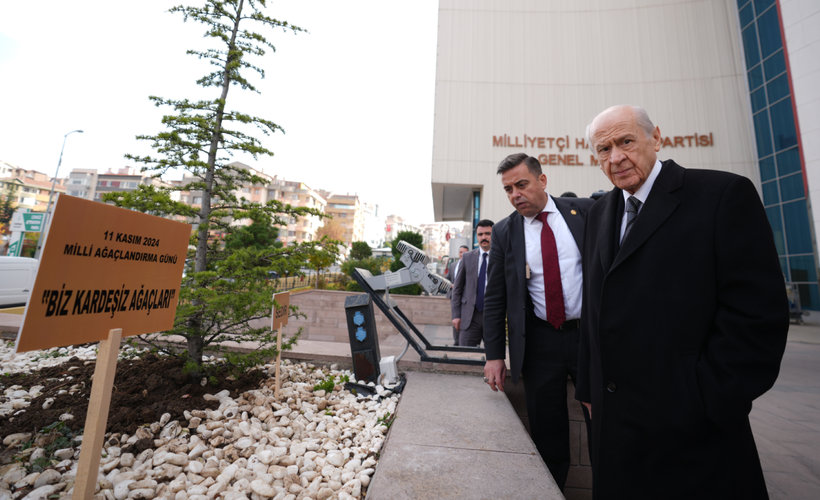 MHP Genel Merkezi önüne 'Biz kardeşiz' ağaçları dikildi