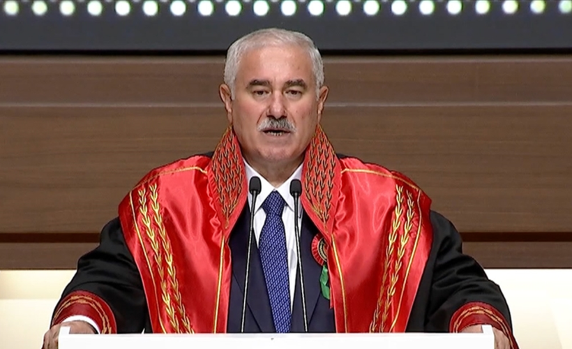 Kamu Başdenetçiliği'ne eski Yargıtay başkanı Akarca seçildi